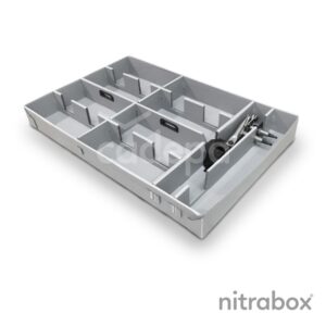 bandeja con peines en el interior - Imagen 1